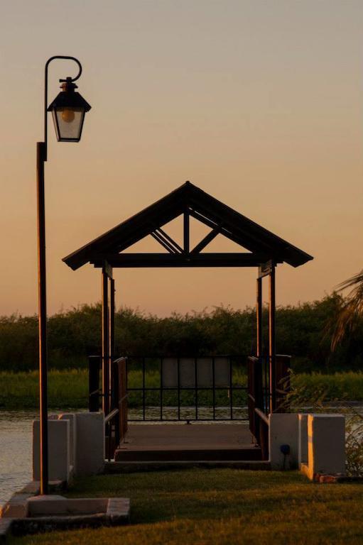 Posada Del Muelle Esquina  Exterior foto